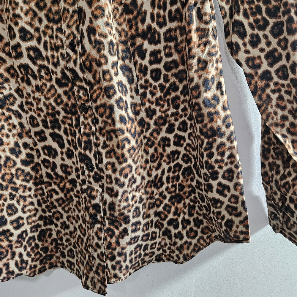 Charter Club Leopard Print And Pearl Women's Button Up Top - Picture 5 of 16